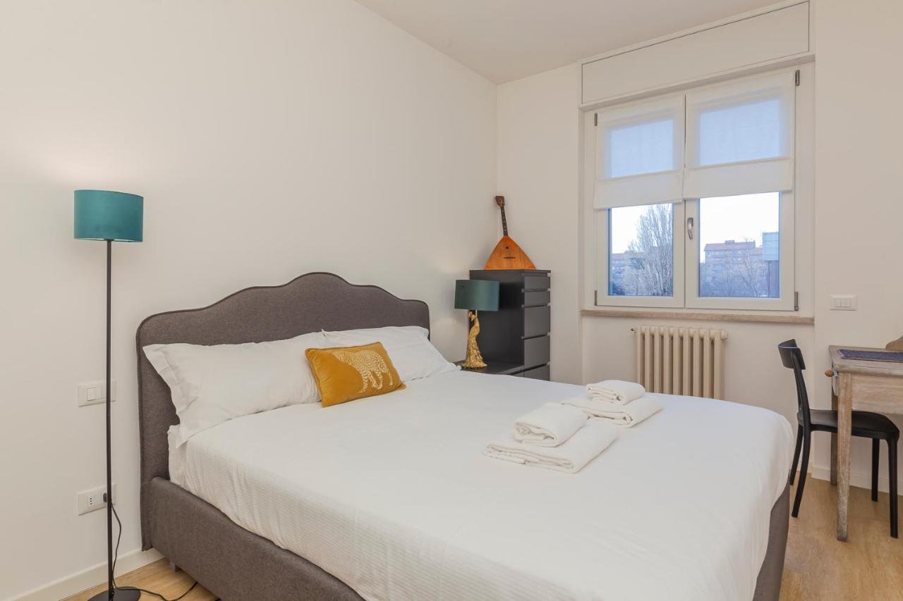 Apartment Luxury Near Navigli - Anemoni 5 *
