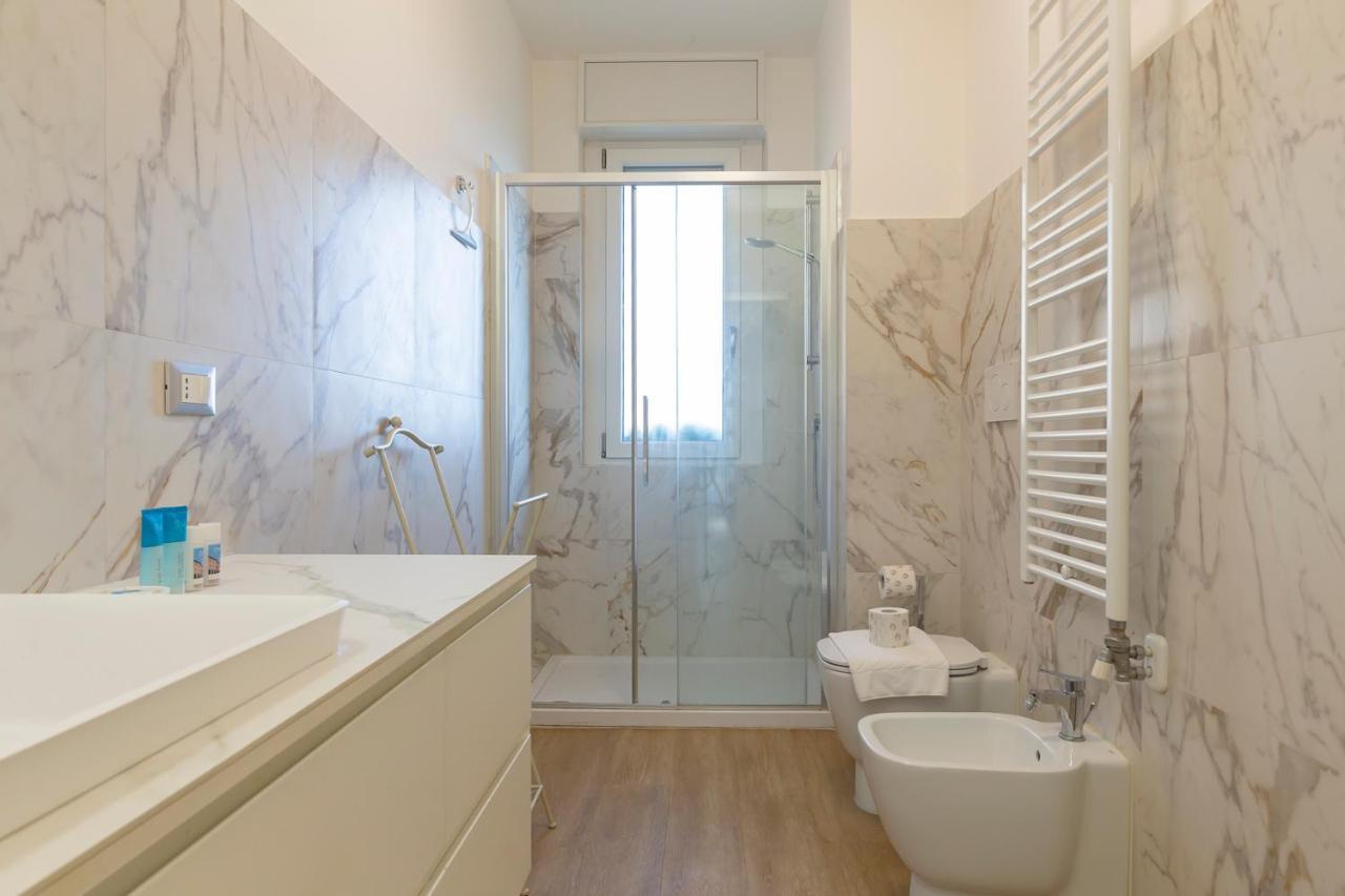 Luxury Near Navigli - Anemoni 5 Apartment *